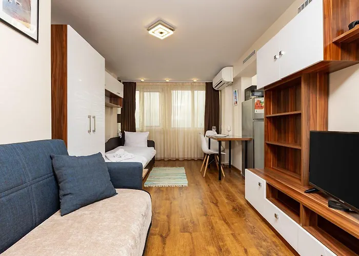 Convenient With Great View Over