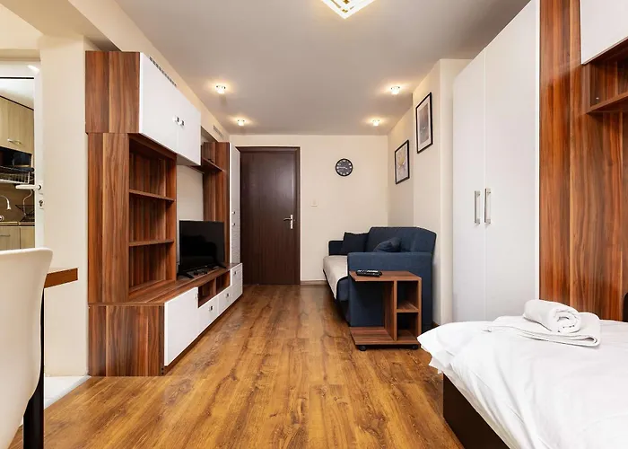 아파트 Convenient With Great View Over