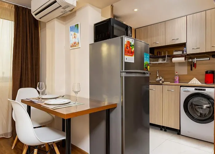 Convenient With Great View Over 아파트 *