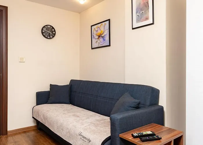 Convenient With Great View Over *